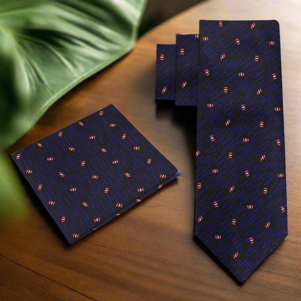 Stylish silk tie suitable for weddings and formal events