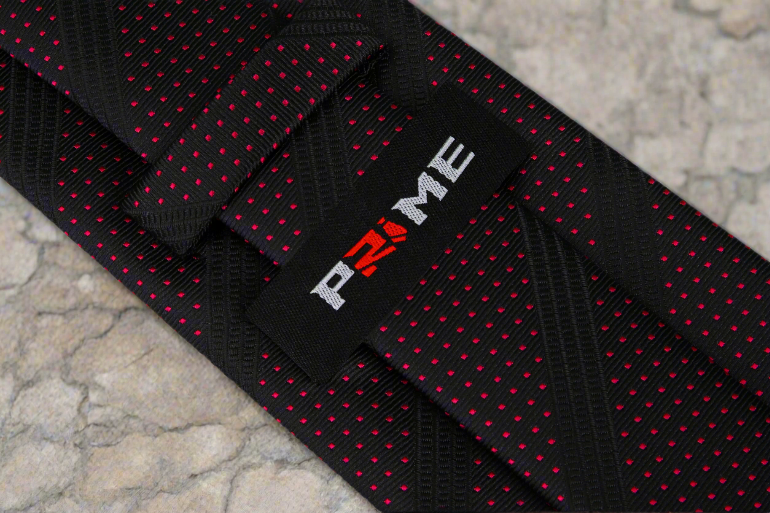 Stylish man wearing a slim silk tie for business meetings.