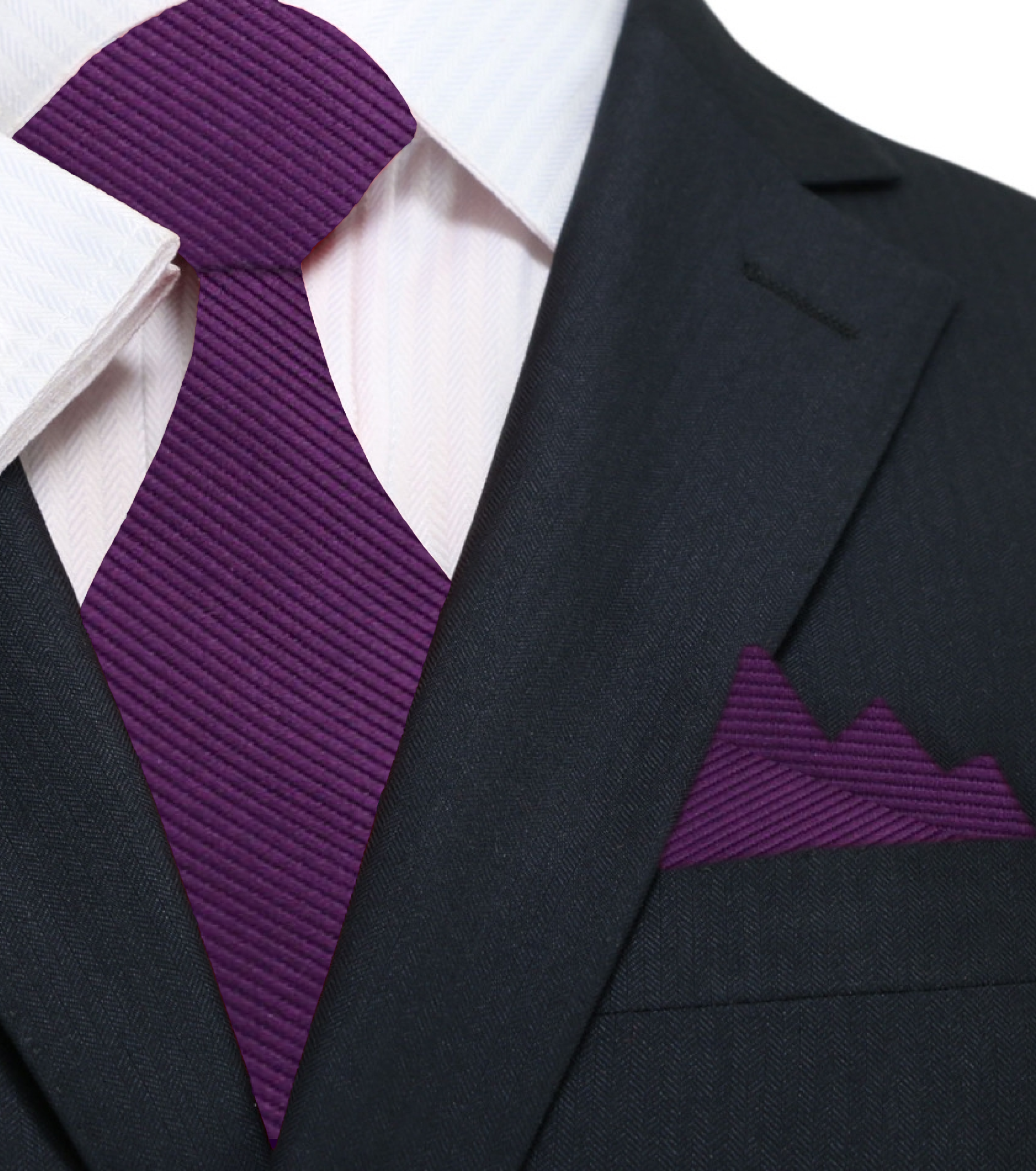 Solid color necktie in navy blue, ideal for weddings and formal events.