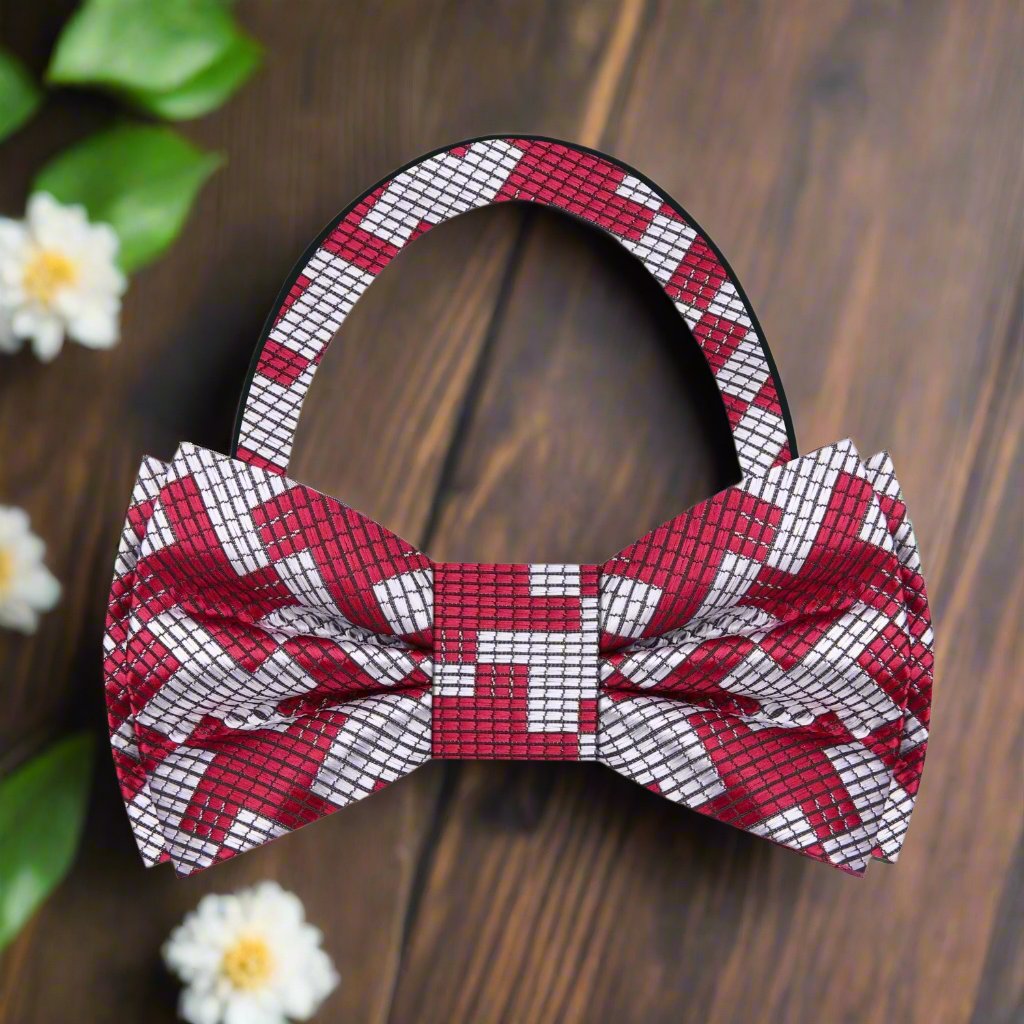 Elegant houndstooth bow tie with adjustable strap for all sizes, suitable for formal events