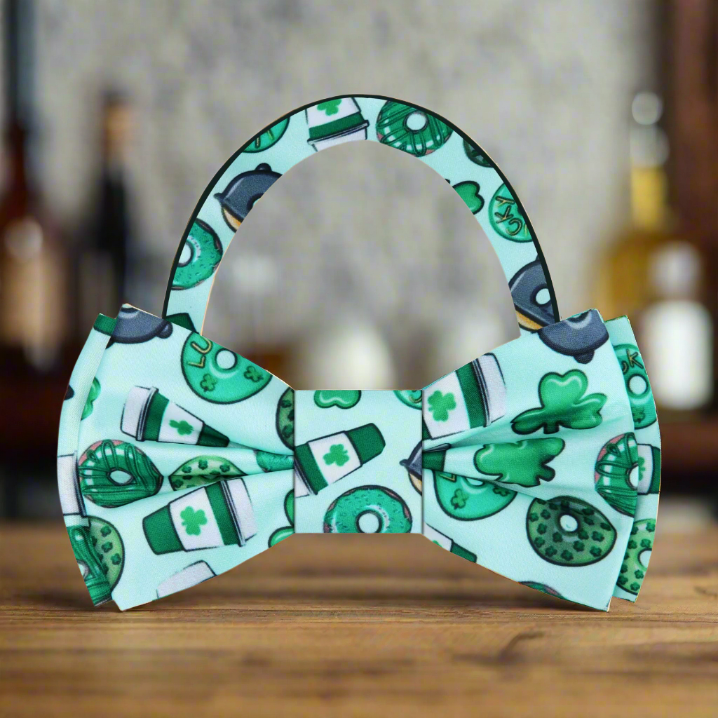 Man wearing festive bow tie for pub crawl with Irish-themed outfit