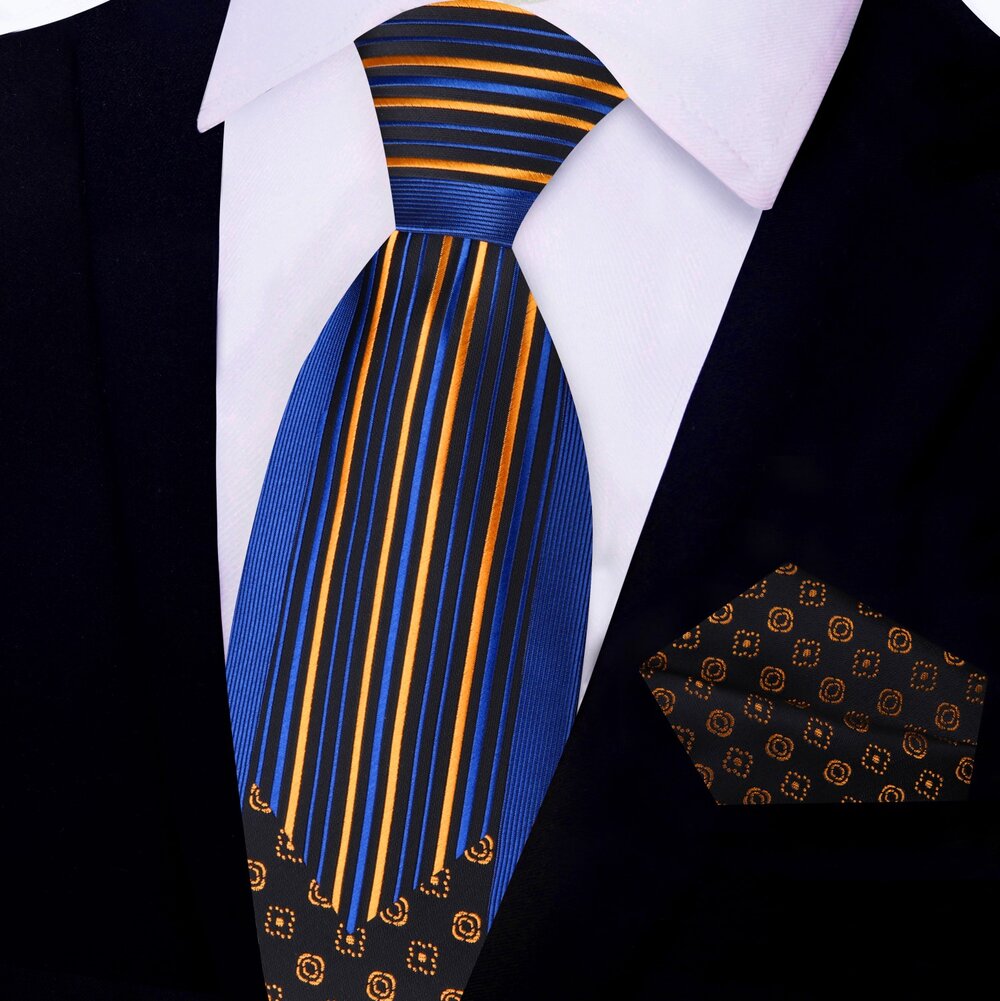 Men wearing a silk tie with a luxury pocket square for wedding elegance