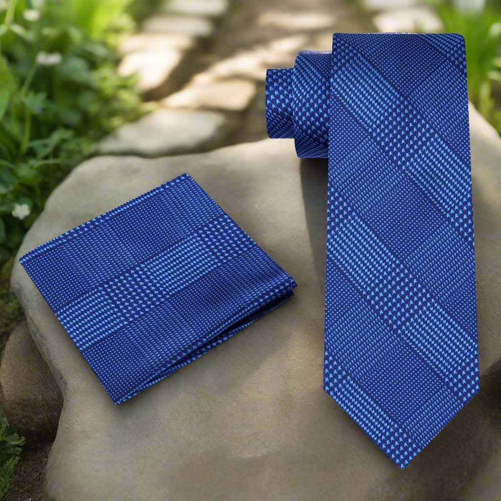 Fashionable plaid necktie and pocket square set for wedding guest outfit