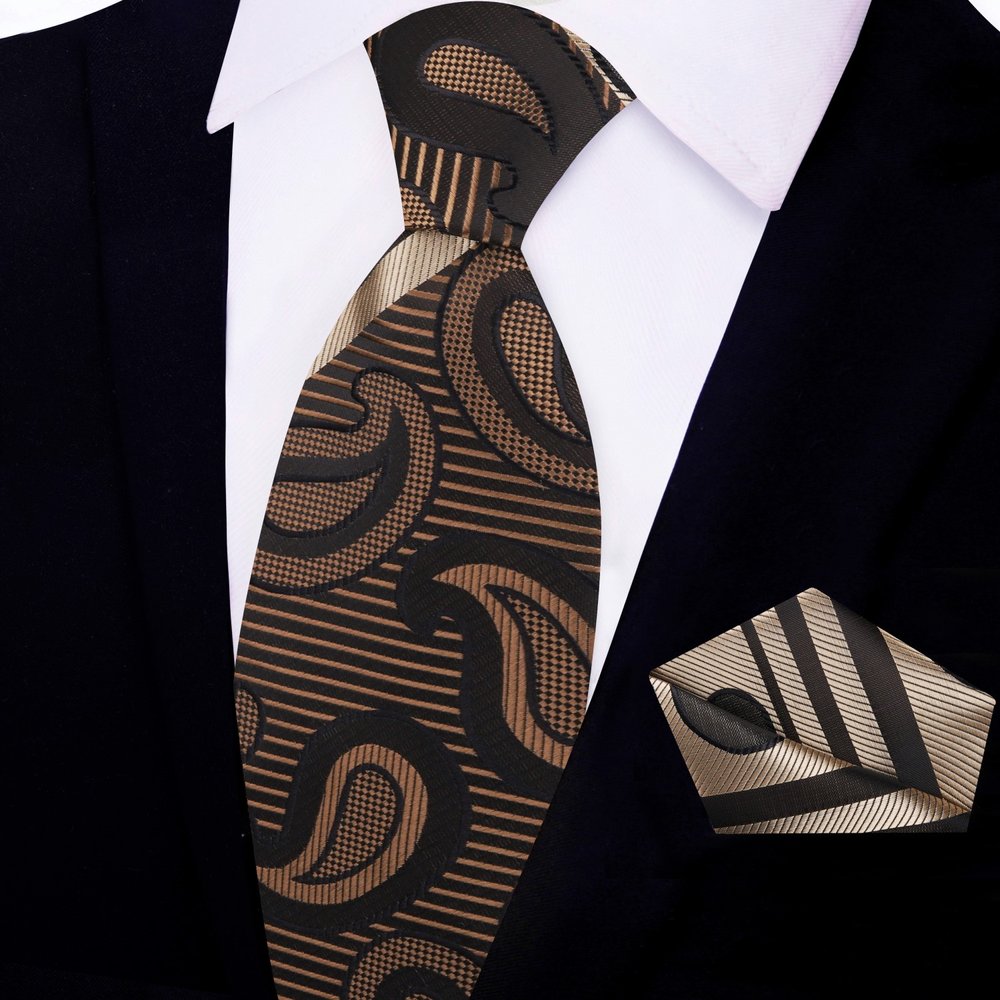 Mens paisley tie with classic pattern suitable for business meetings